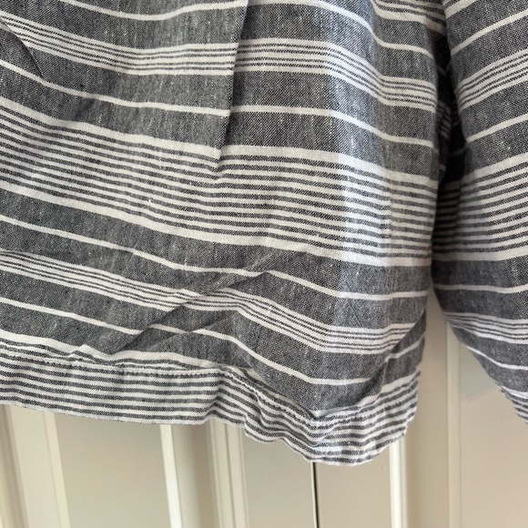 J. Jill Blue and White Striped Linen Shorts - Size XL - Picture 10 of 10
